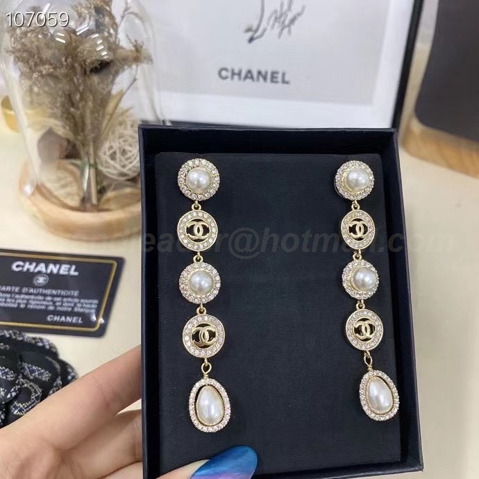 Chanel Earrings 785